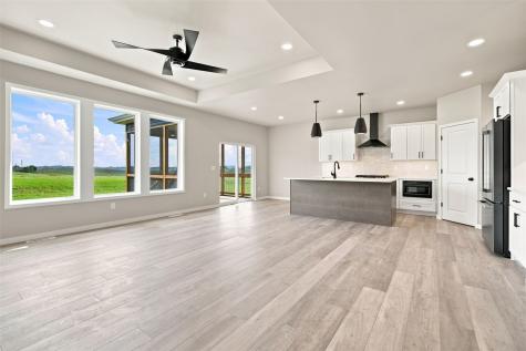 3048 Ridgeview Circle Coralville IA 52241