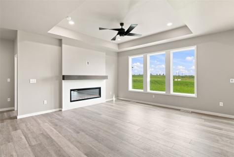 3048 Ridgeview Circle Coralville IA 52241