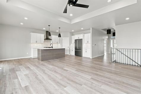 3048 Ridgeview Circle Coralville IA 52241