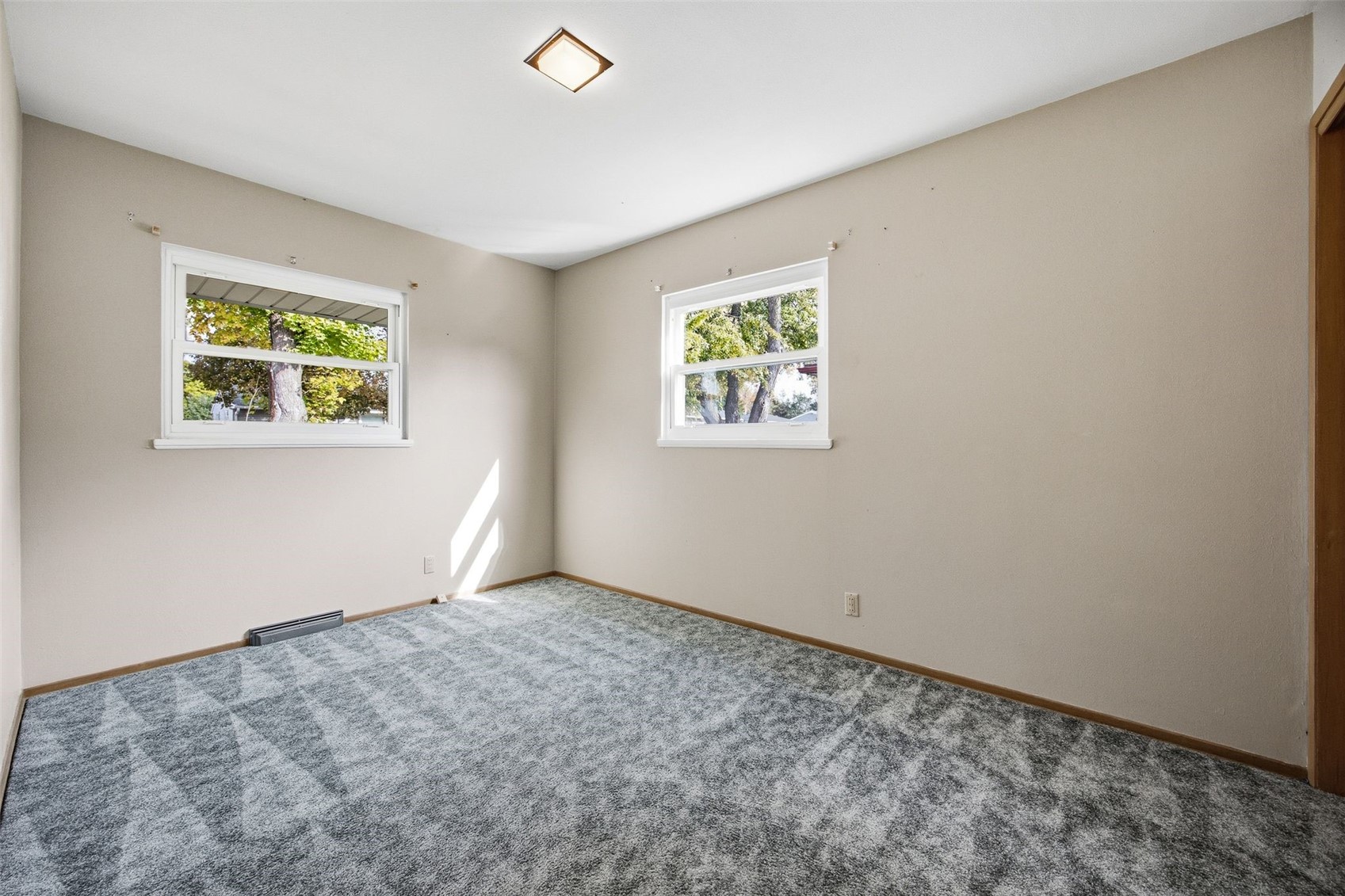 1643 Arizona Avenue NE Cedar Rapids IA 52402