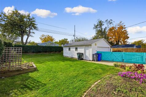 1643 Arizona Avenue NE Cedar Rapids IA 52402