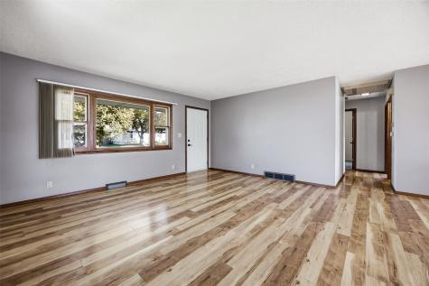 1643 Arizona Avenue NE Cedar Rapids IA 52402
