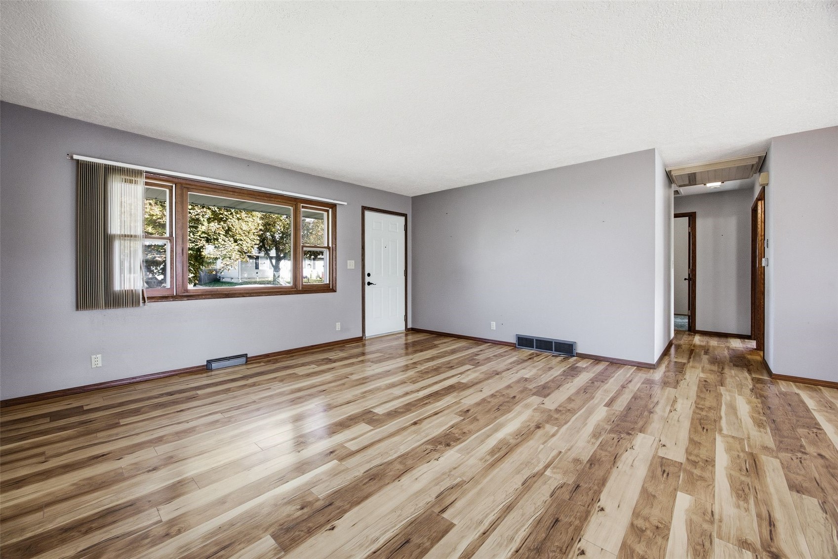 1643 Arizona Avenue NE Cedar Rapids IA 52402