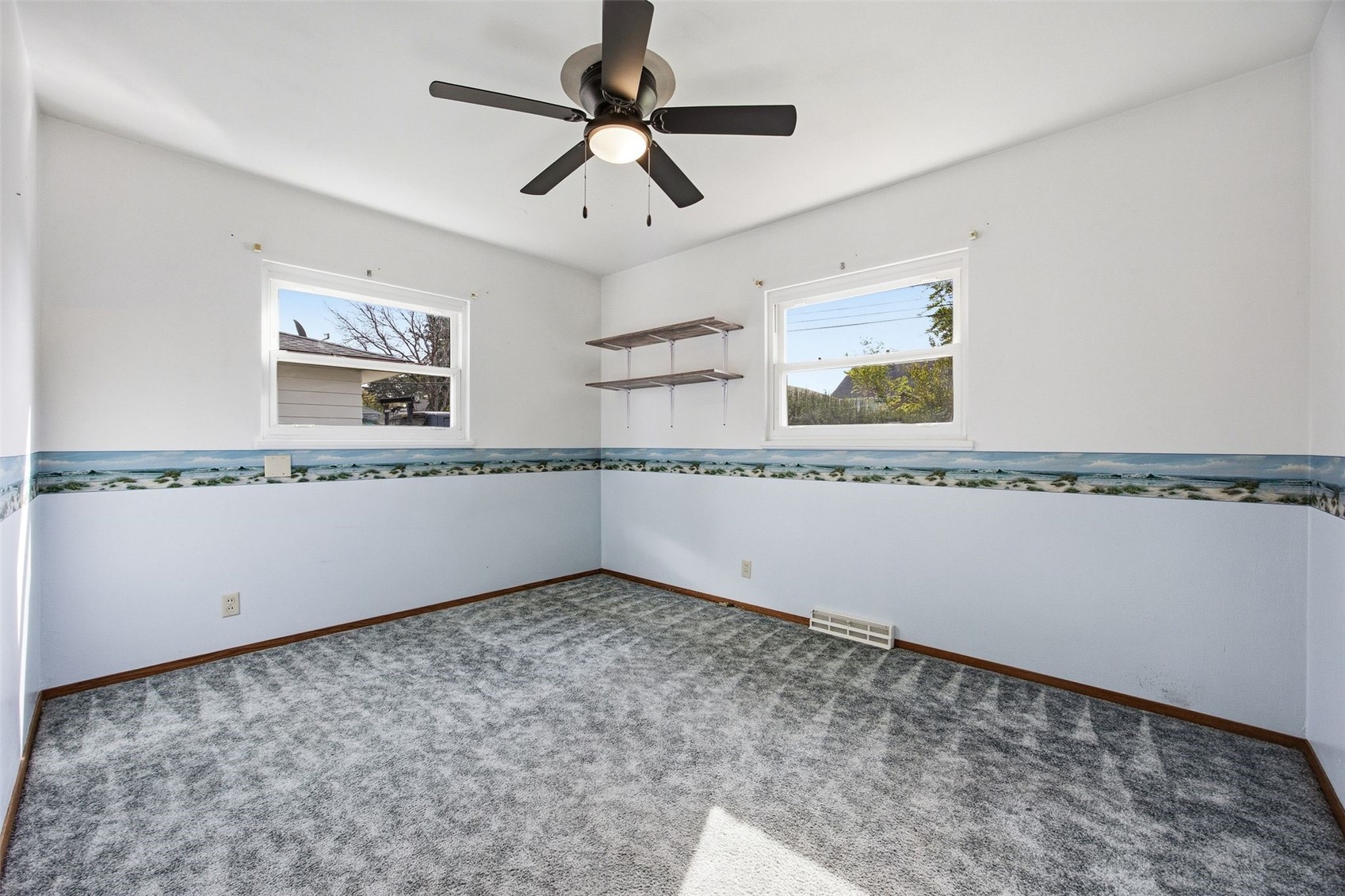 1643 Arizona Avenue NE Cedar Rapids IA 52402