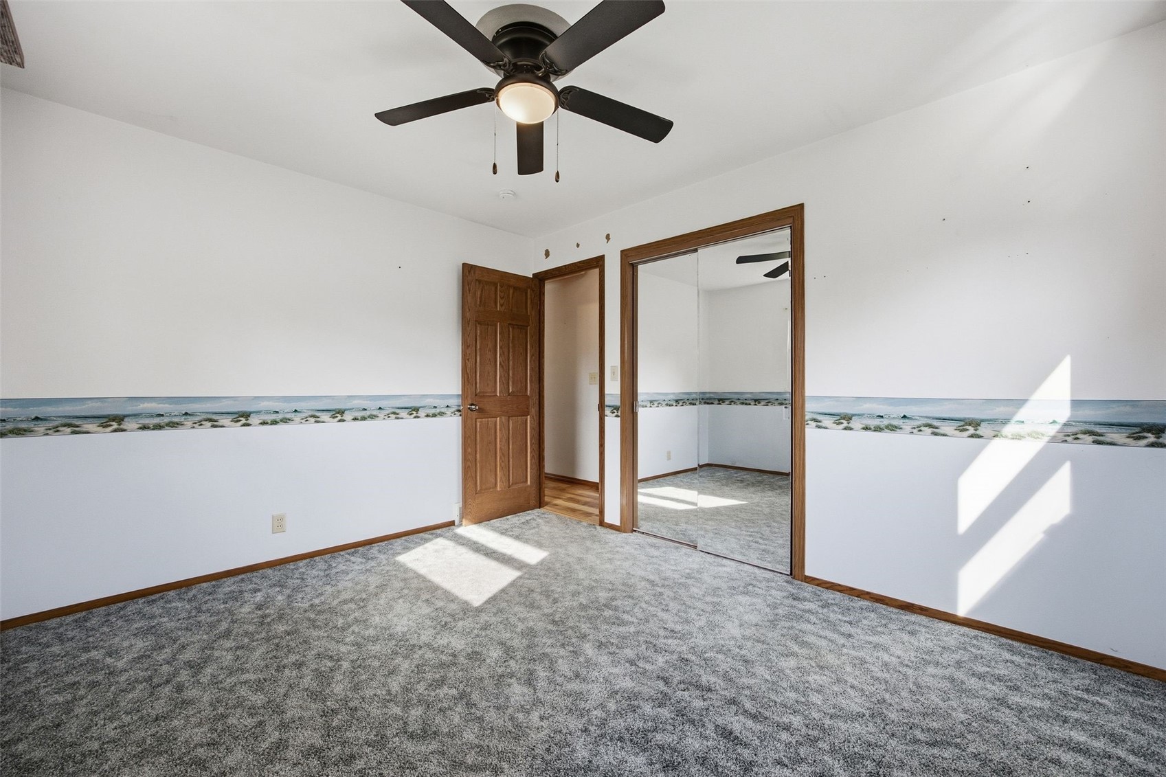 1643 Arizona Avenue NE Cedar Rapids IA 52402