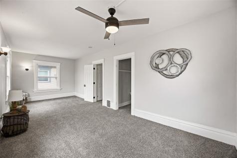 1730 Park Avenue SE Cedar Rapids IA 52403