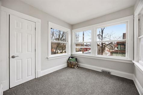 1730 Park Avenue SE Cedar Rapids IA 52403