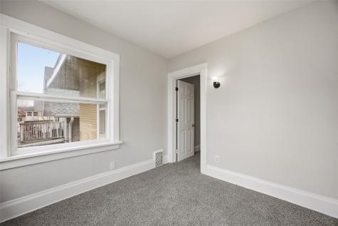 1730 Park Avenue SE Cedar Rapids IA 52403