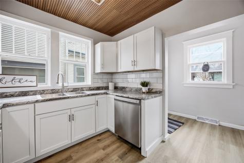 1730 Park Avenue SE Cedar Rapids IA 52403
