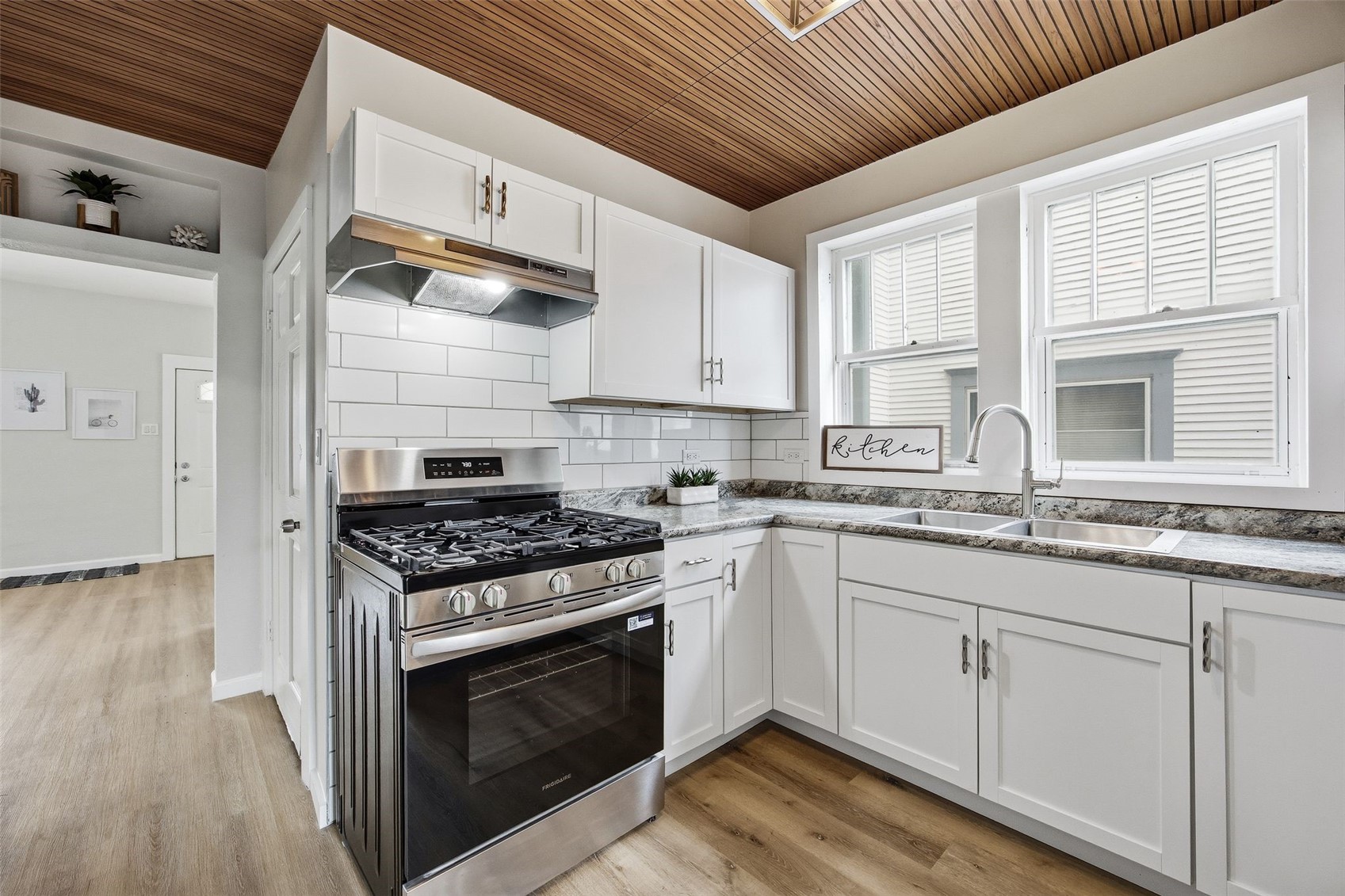 1730 Park Avenue SE Cedar Rapids IA 52403