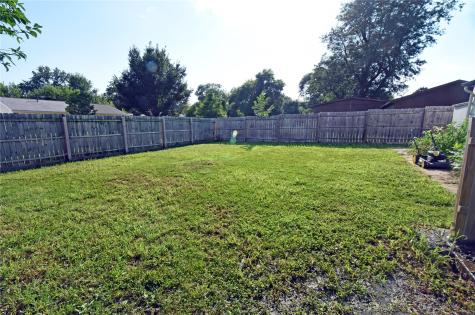 1612 Woodside Court NW Cedar Rapids IA 52405