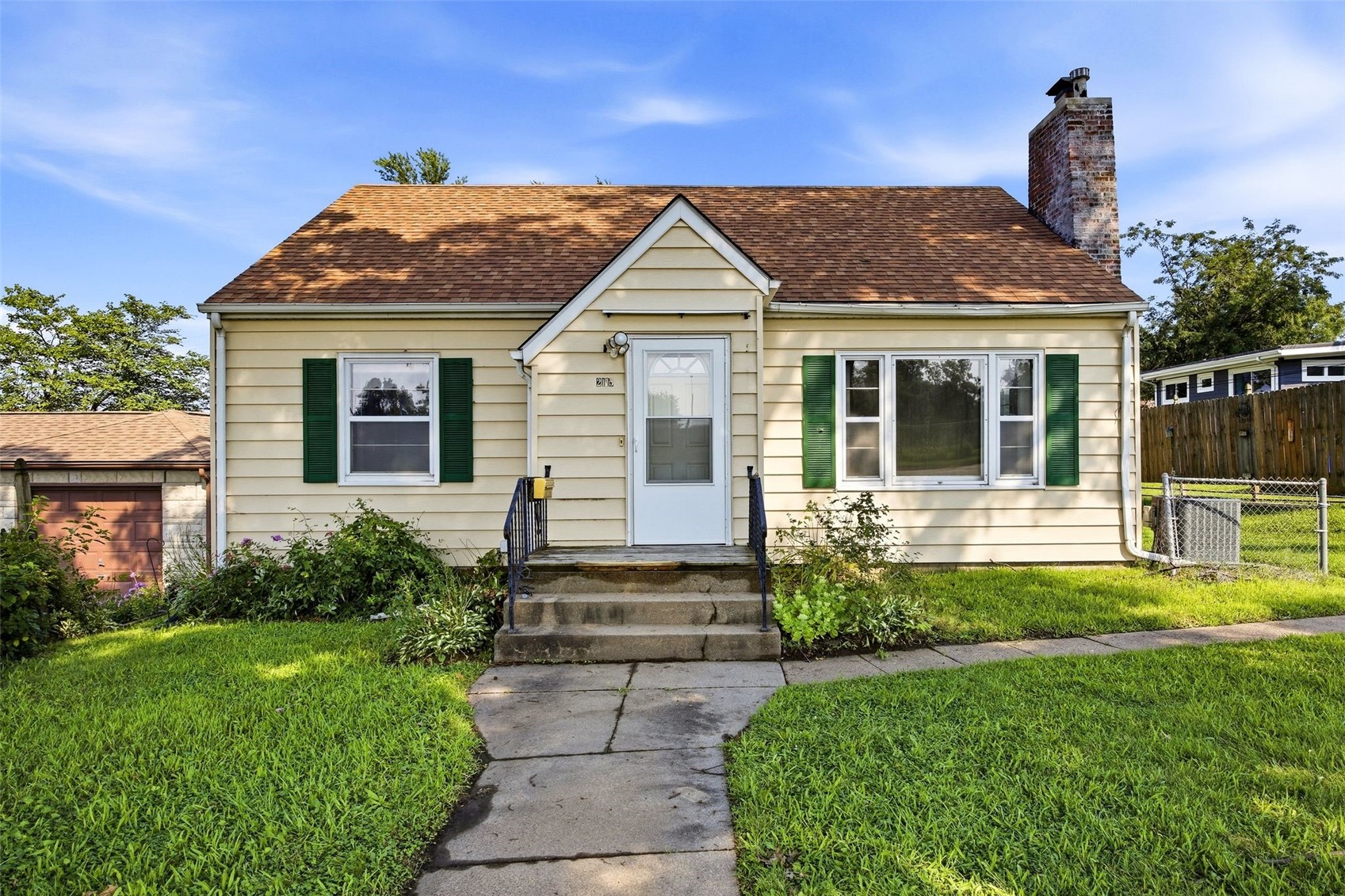 2115 3rd Street SW Cedar Rapids IA 52404