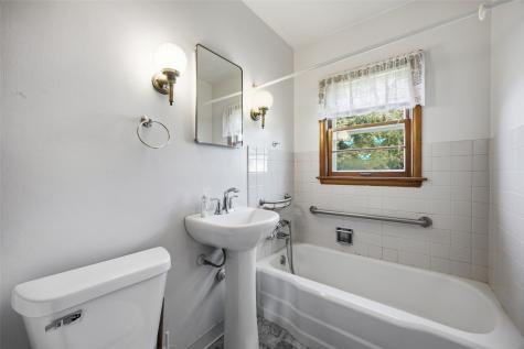2115 3rd Street SW Cedar Rapids IA 52404
