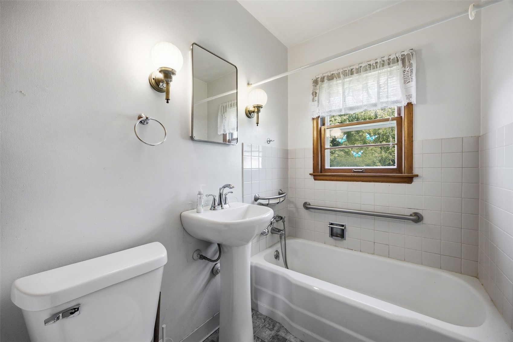 2115 3rd Street SW Cedar Rapids IA 52404