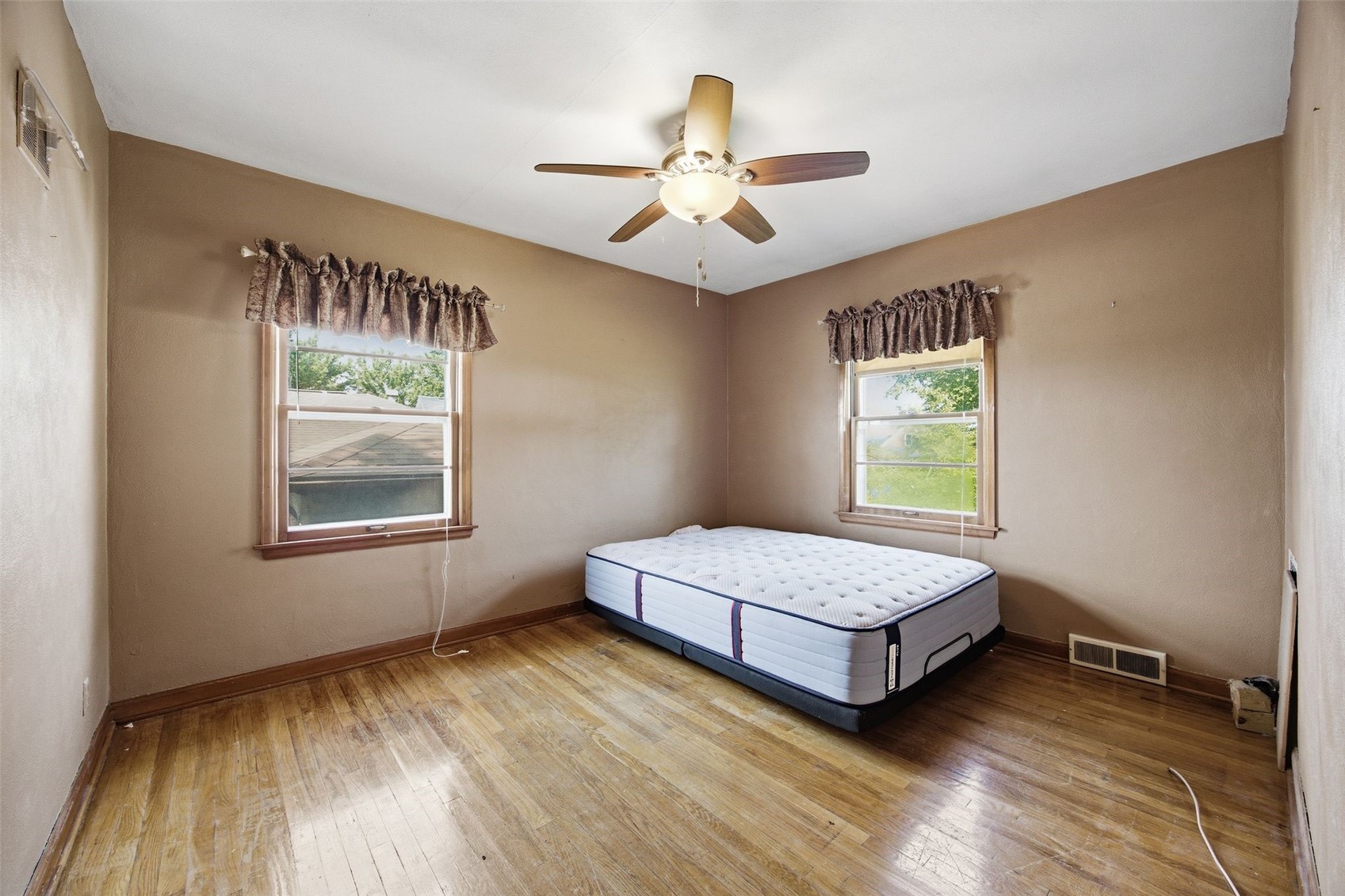 2115 3rd Street SW Cedar Rapids IA 52404