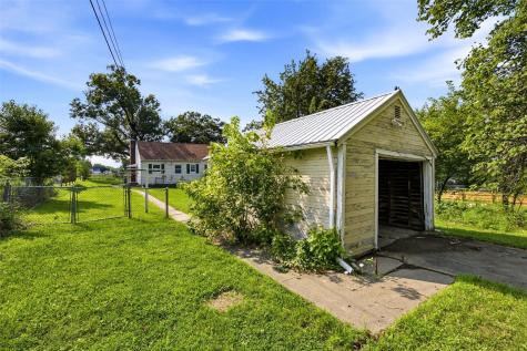 2115 3rd Street SW Cedar Rapids IA 52404