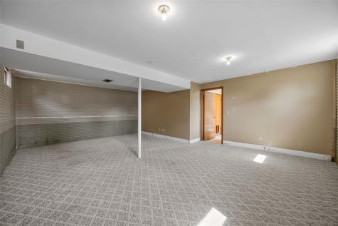 719 35th Street SE Cedar Rapids IA 52403
