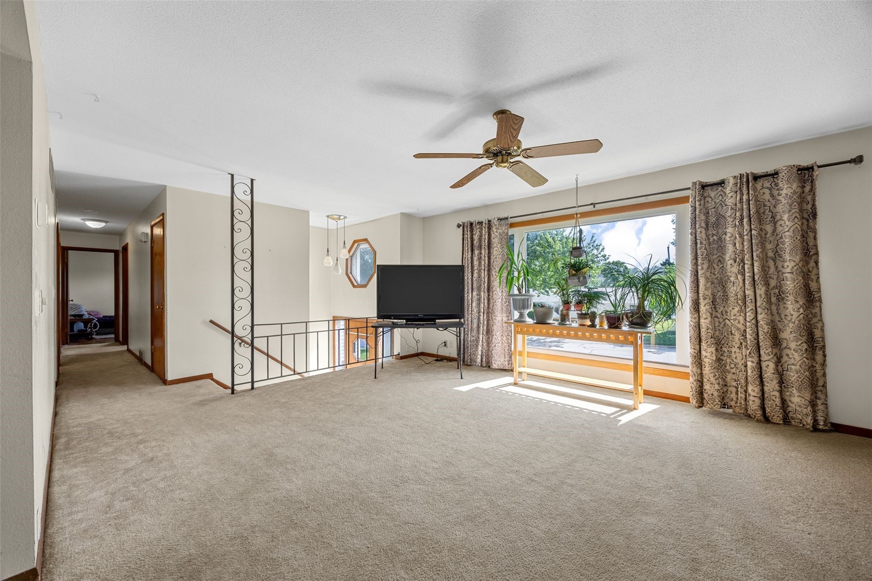 719 35th Street SE Cedar Rapids IA 52403