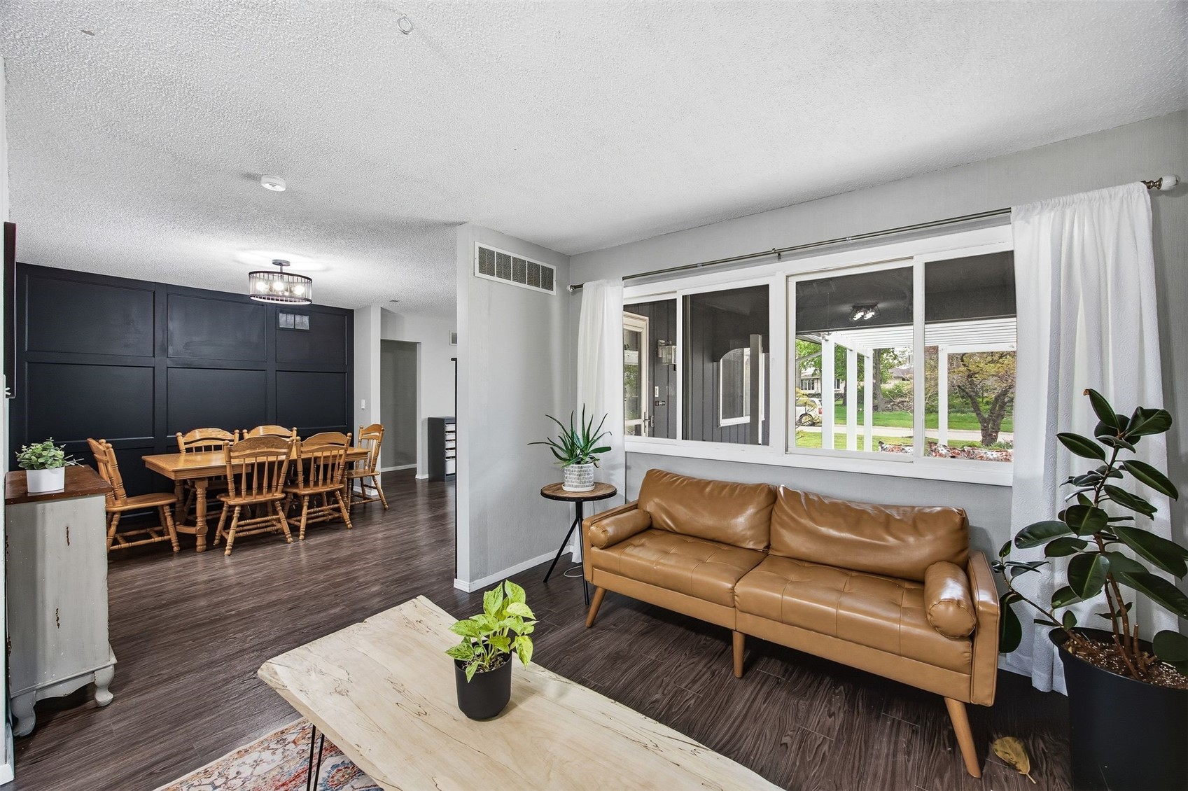 2332 Fairlane Drive NE Cedar Rapids IA 52402