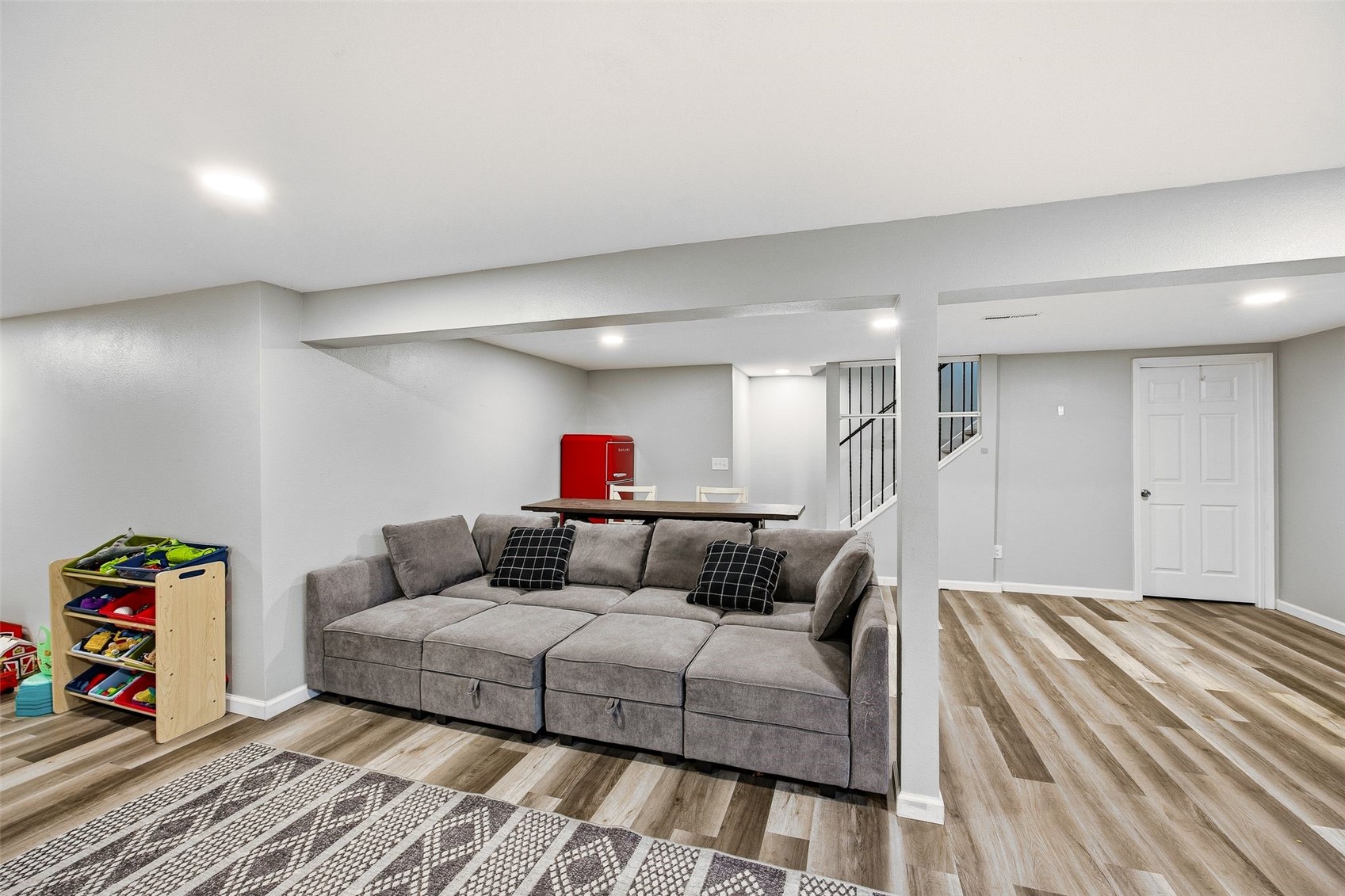 2332 Fairlane Drive NE Cedar Rapids IA 52402