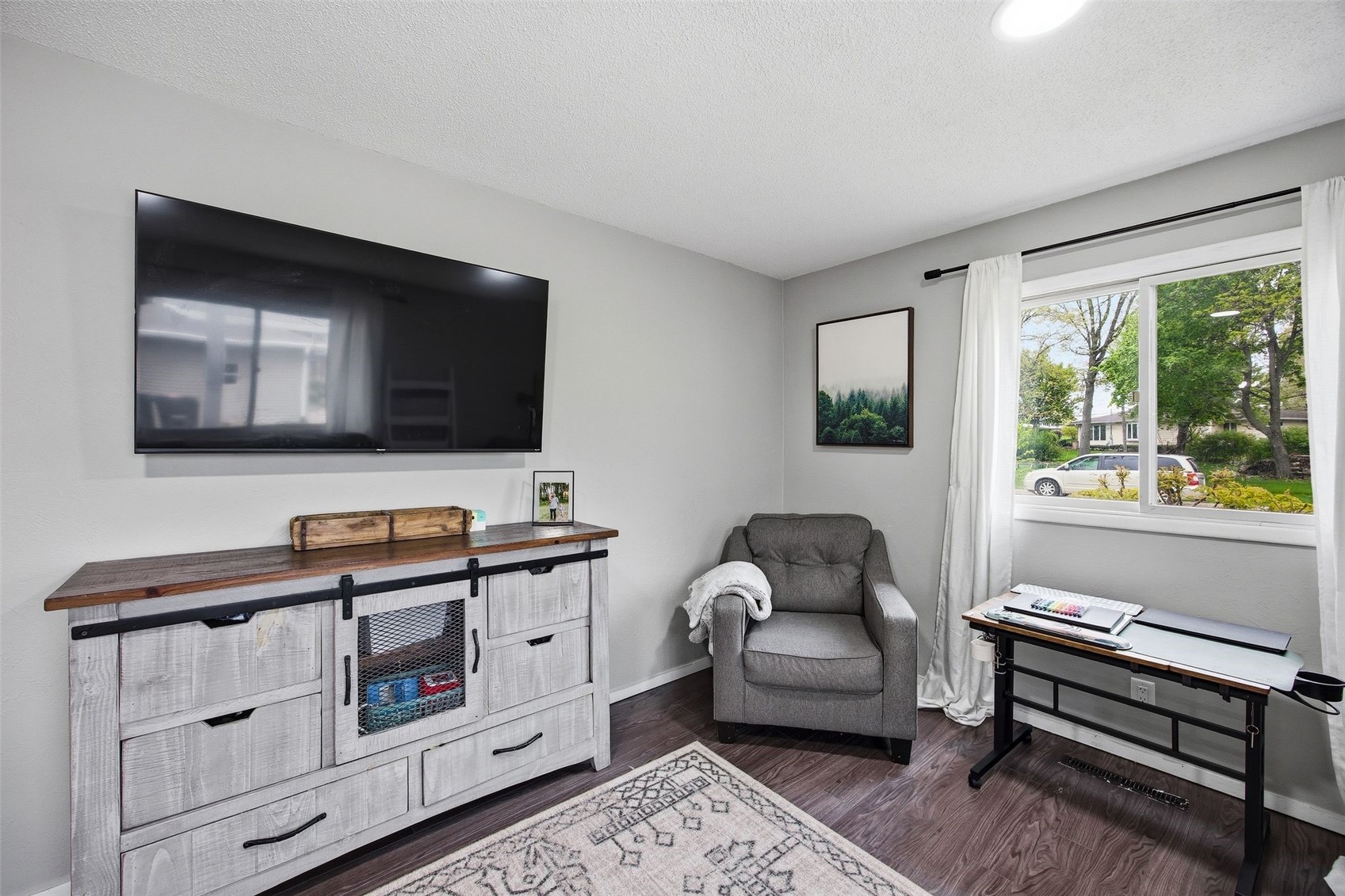 2332 Fairlane Drive NE Cedar Rapids IA 52402