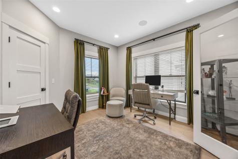 1022 Oakes Drive Iowa City IA 52245