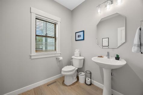 1022 Oakes Drive Iowa City IA 52245