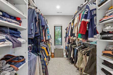 1022 Oakes Drive Iowa City IA 52245