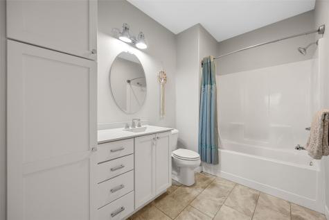 1022 Oakes Drive Iowa City IA 52245