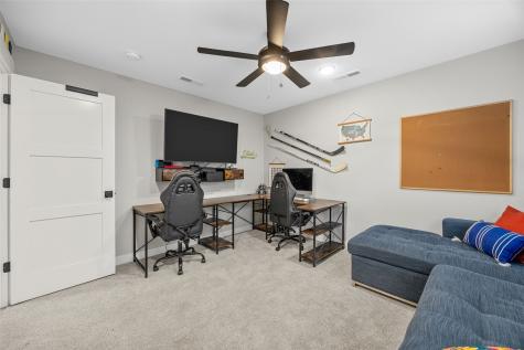 1022 Oakes Drive Iowa City IA 52245