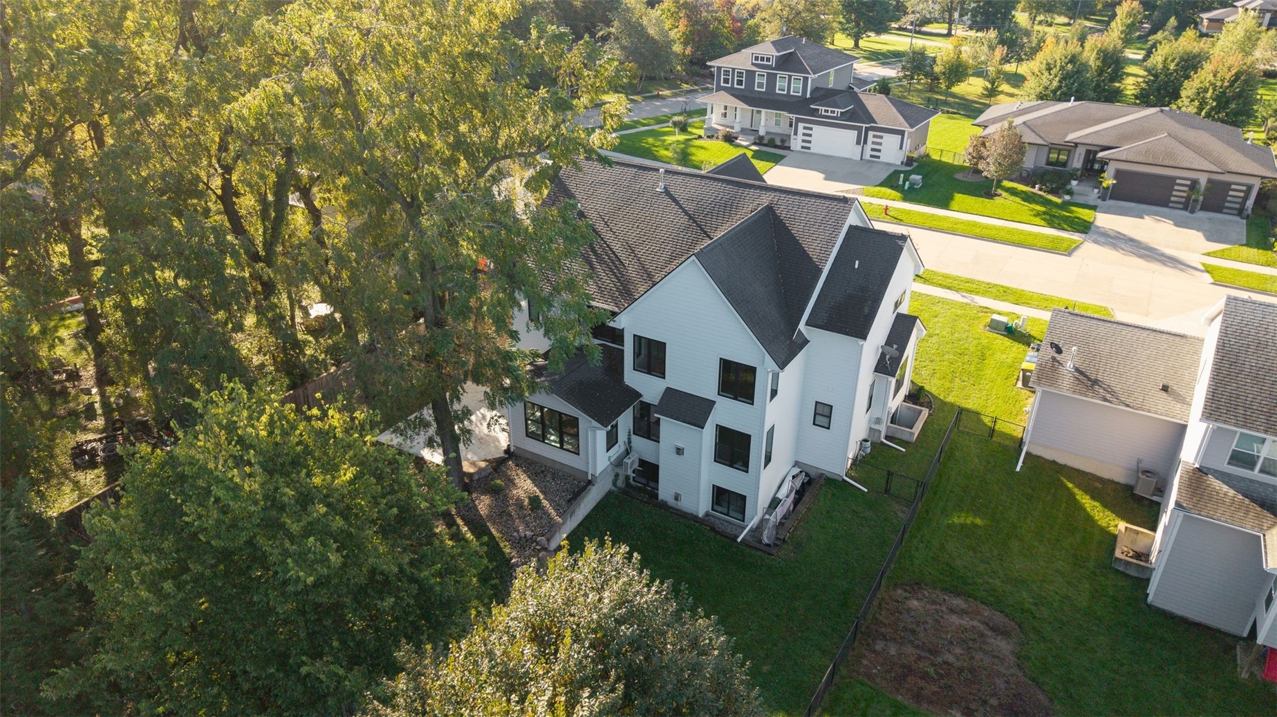 1022 Oakes Drive Iowa City IA 52245