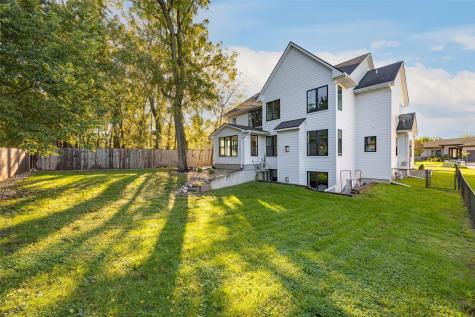 1022 Oakes Drive Iowa City IA 52245