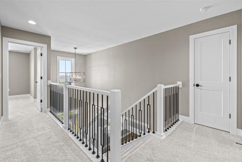 1005 Thomas Circle Tiffin IA 52340