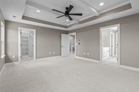 1005 Thomas Circle Tiffin IA 52340