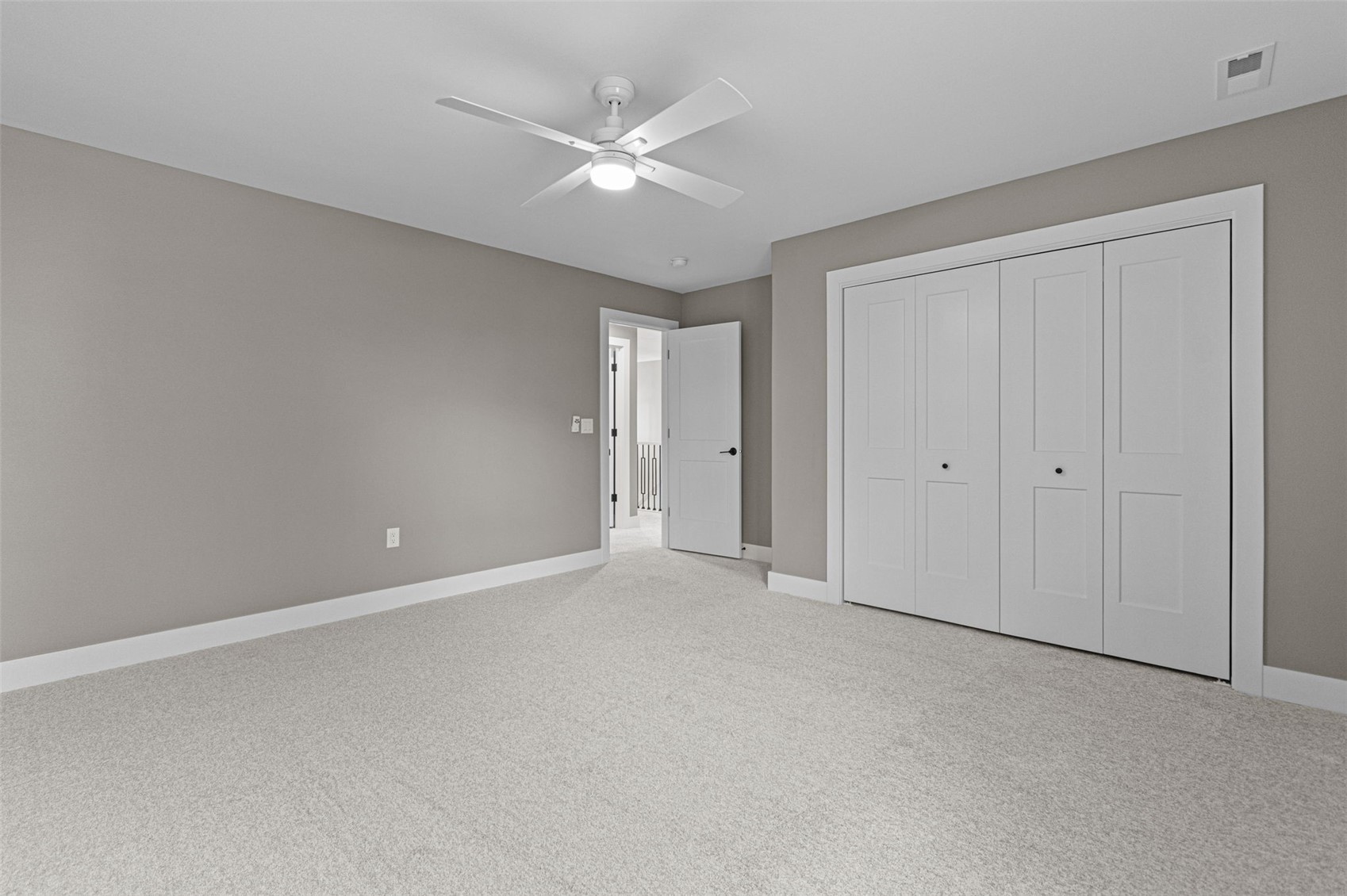 1005 Thomas Circle Tiffin IA 52340