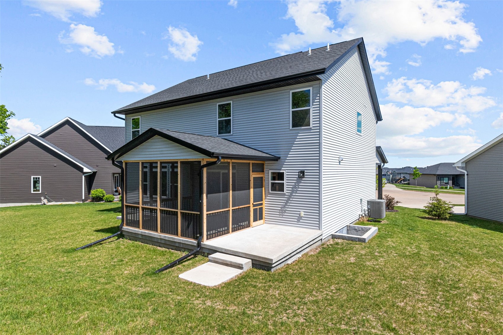 1005 Thomas Circle Tiffin IA 52340
