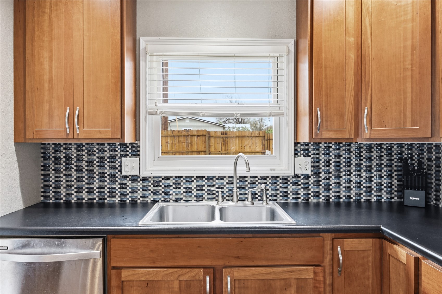104 E 11th Street Tipton IA 52772