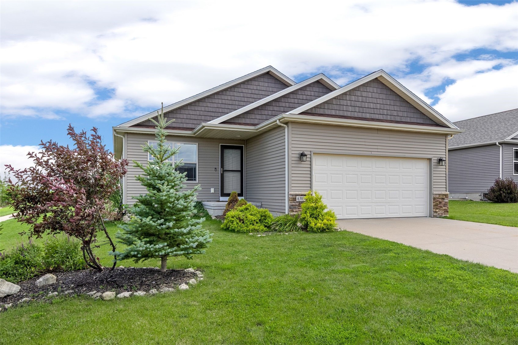 6303 Deer Stone Drive SW Cedar Rapids IA 52404