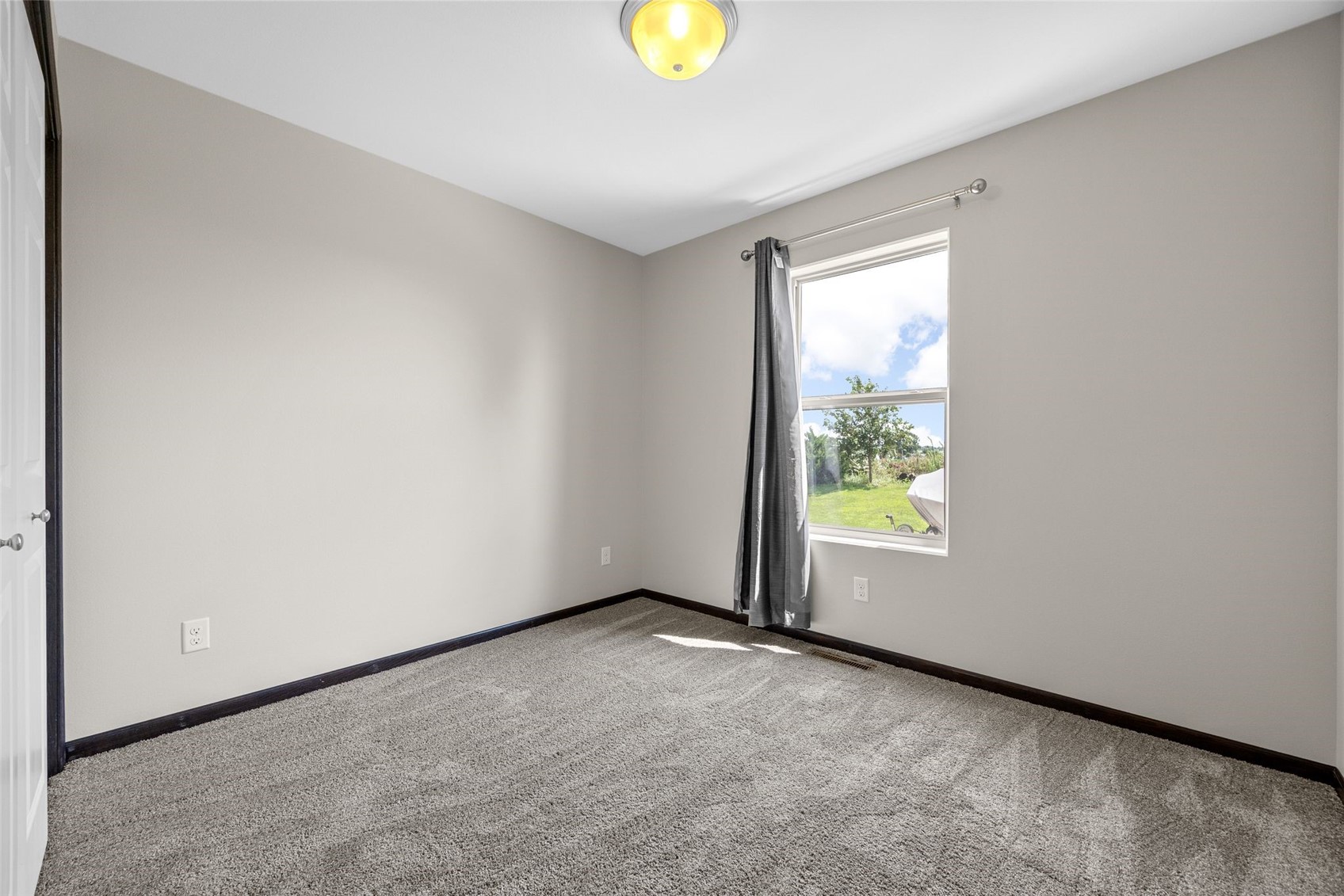 6303 Deer Stone Drive SW Cedar Rapids IA 52404