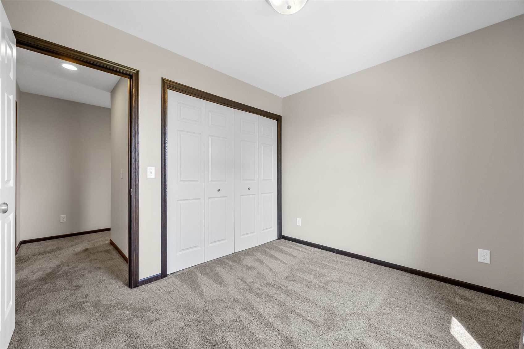 6303 Deer Stone Drive SW Cedar Rapids IA 52404