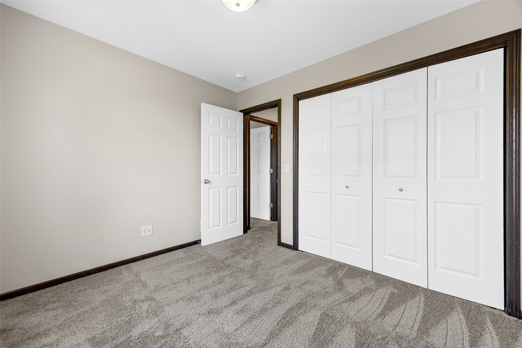 6303 Deer Stone Drive SW Cedar Rapids IA 52404