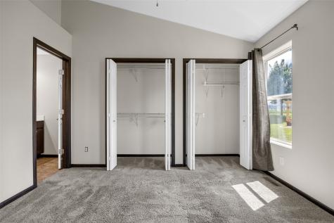 6303 Deer Stone Drive SW Cedar Rapids IA 52404