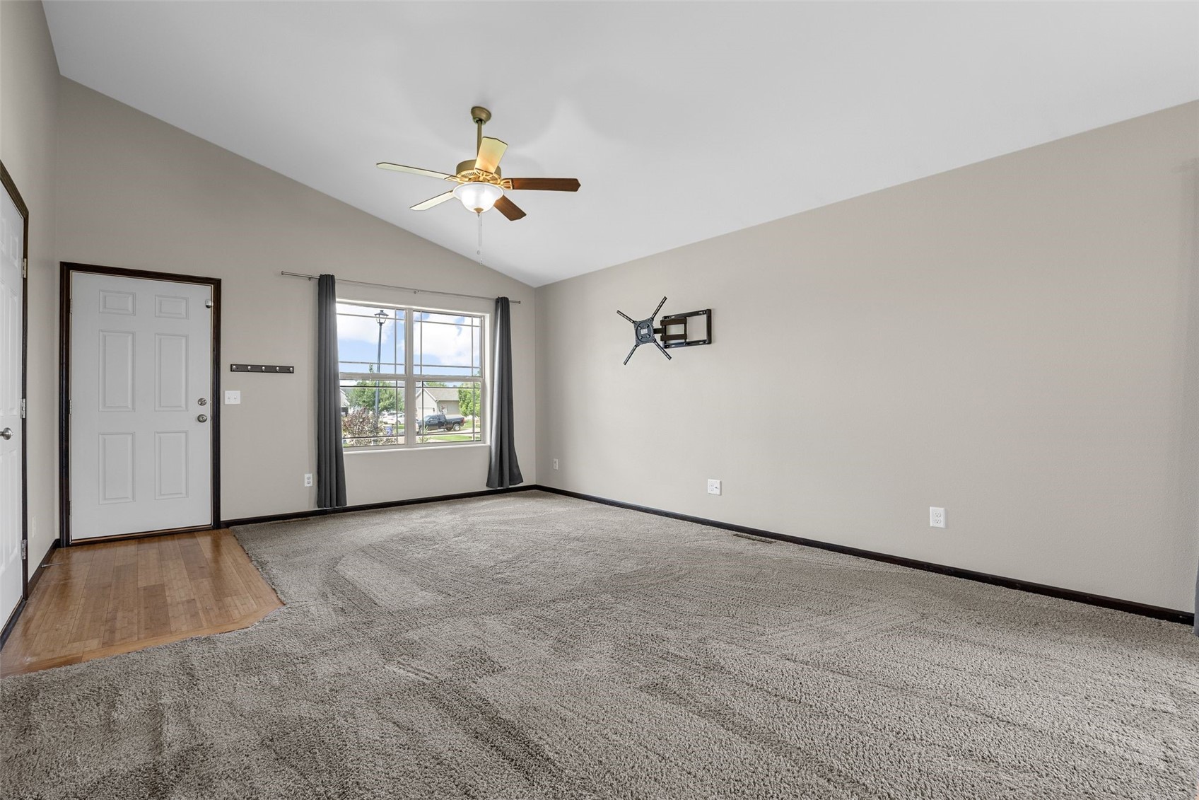 6303 Deer Stone Drive SW Cedar Rapids IA 52404