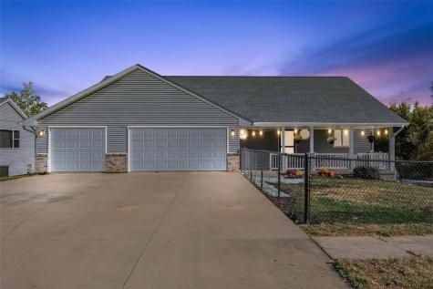 4736 Savannah Court SE Cedar Rapids IA 52403