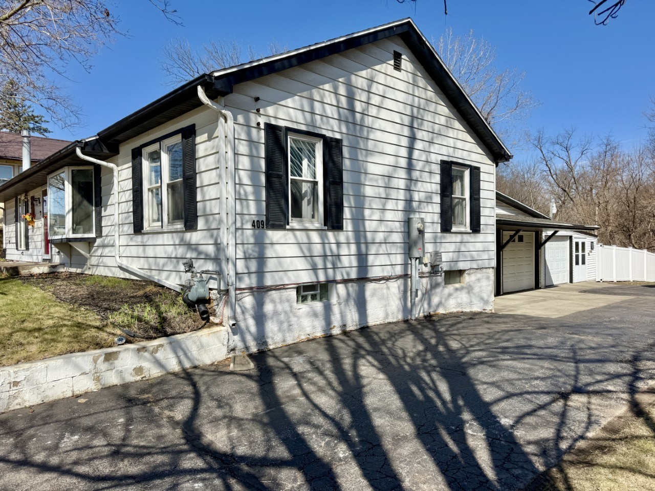 409 5th Street Coralville IA 52241