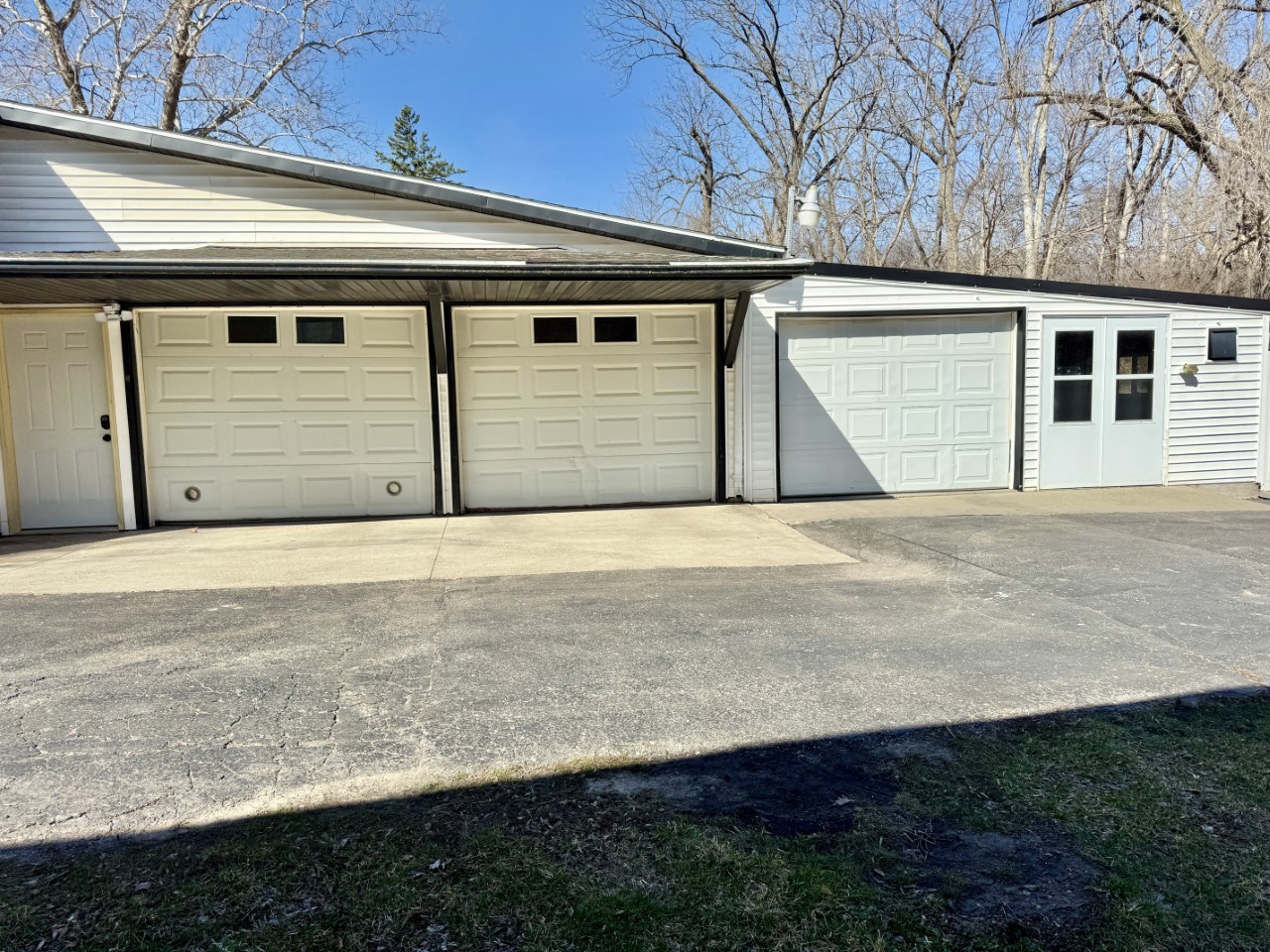 409 5th Street Coralville IA 52241