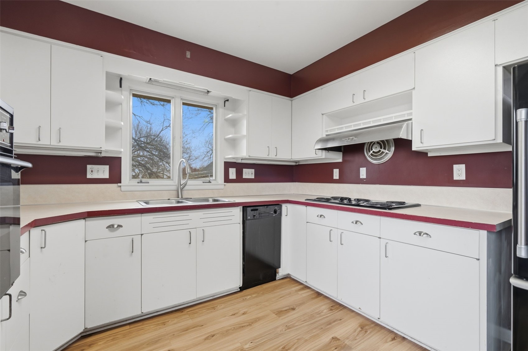 272 27th Avenue SW Cedar Rapids IA 52404