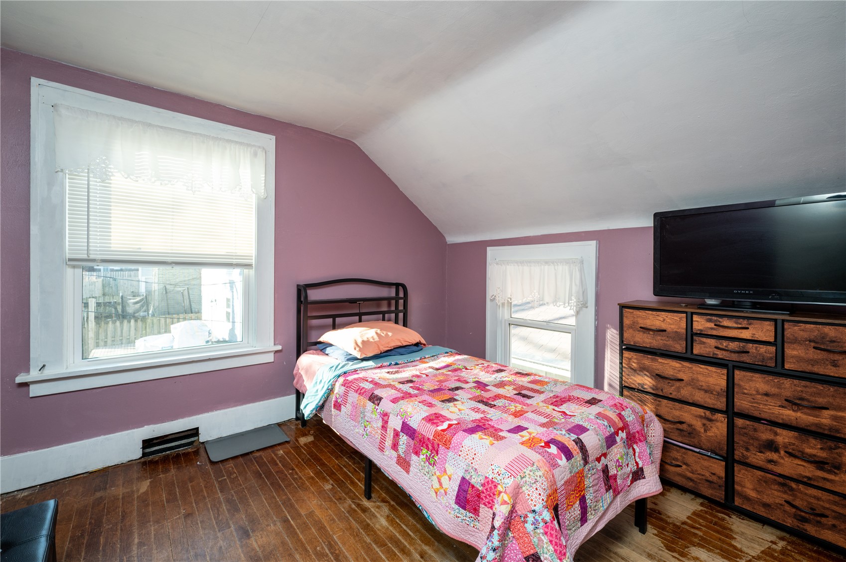 2005 Washington Avenue SE Cedar Rapids IA 52403