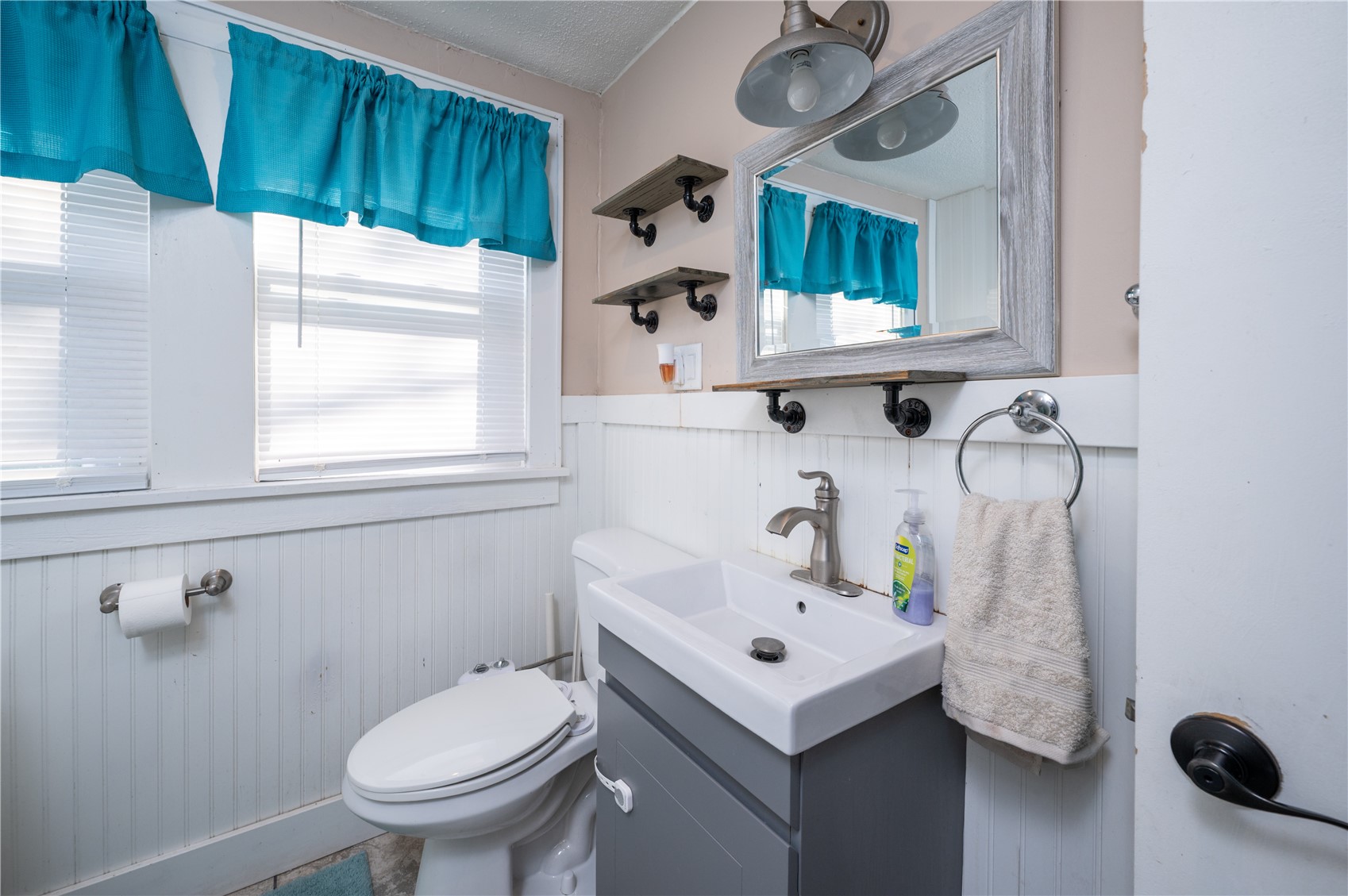 2005 Washington Avenue SE Cedar Rapids IA 52403