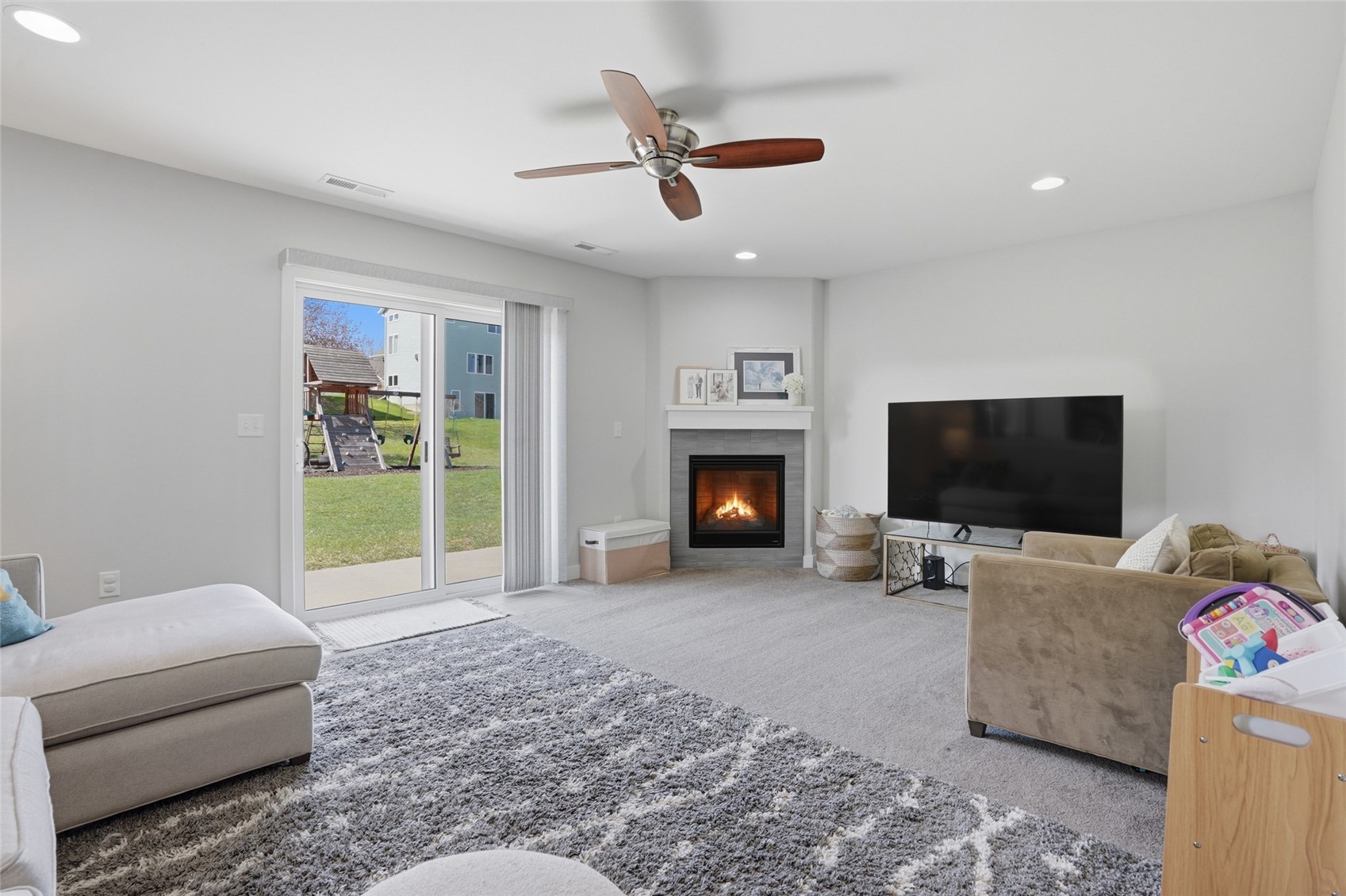 249 Arlington Drive Iowa City IA 52245
